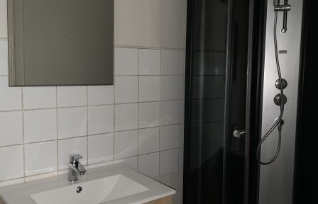 salle de bains appartement T2 Limoges centre ville