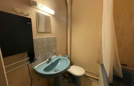 Salle de bains appartement T1 rue de la Loi Limoges